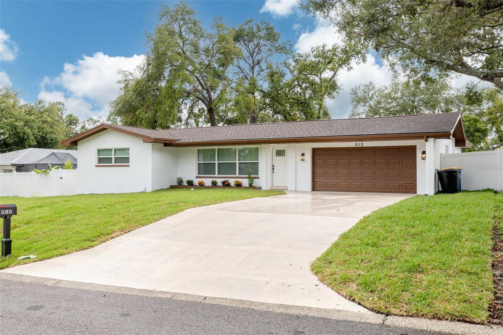 Clearwater, FL 33756,912 PINEVIEW AVE