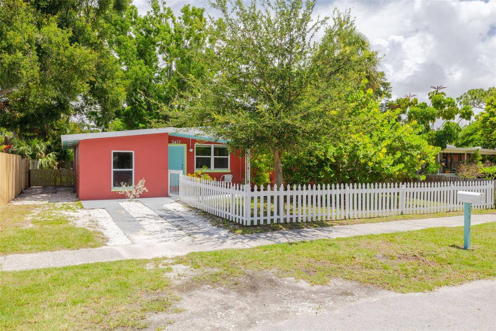 Gulfport, FL 33707,5417 14TH AVE S