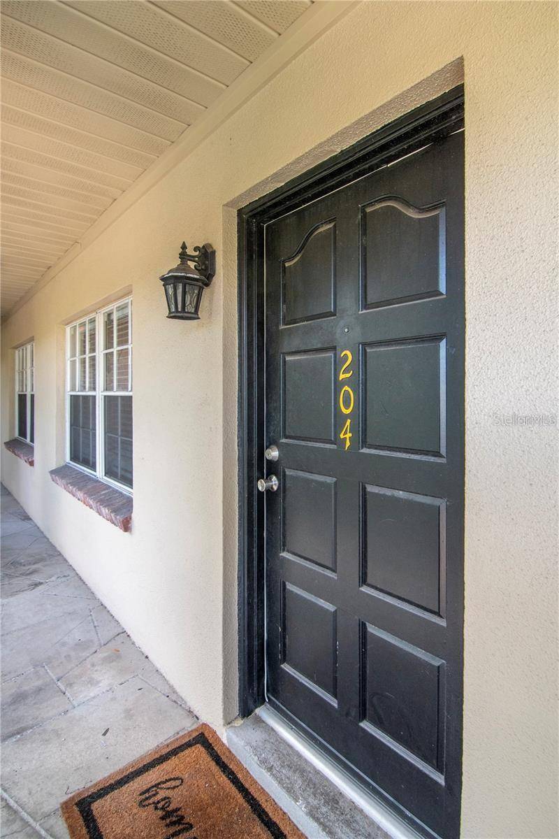 Tampa, FL 33606,208 DANUBE AVE #204