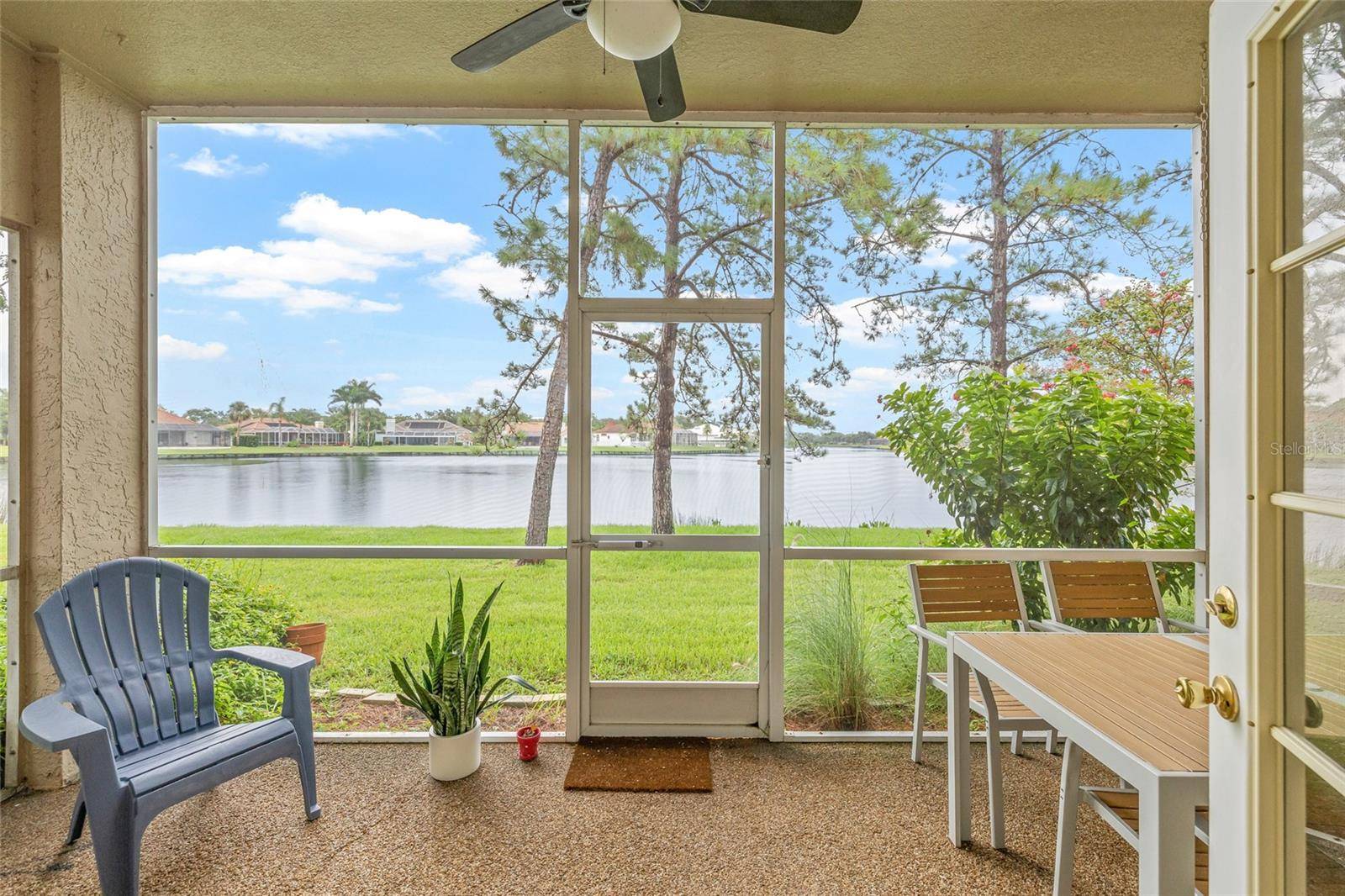 St Petersburg, FL 33703,699 MALTA CT NE