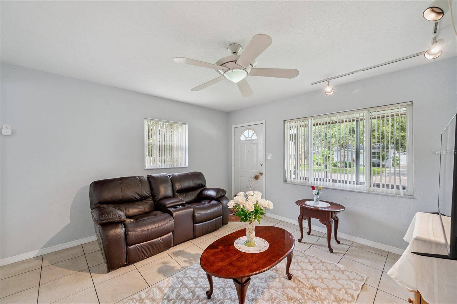 St Petersburg, FL 33714,4820 20TH ST N