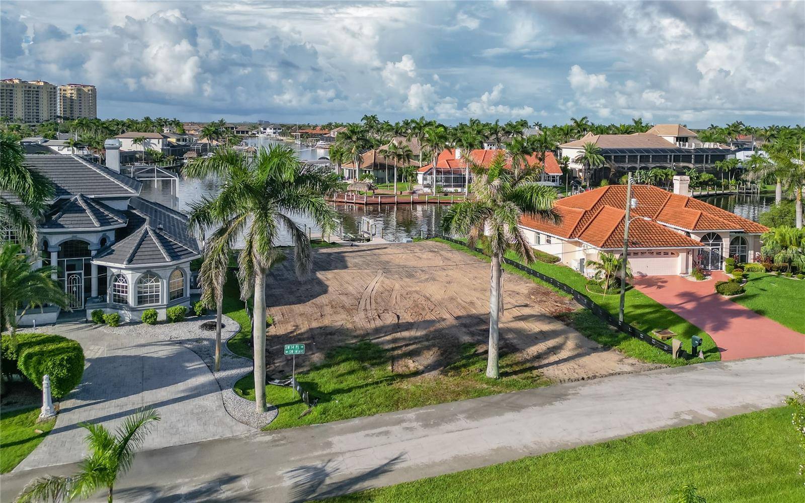 Cape Coral, FL 33914,5620 SW 14TH PL