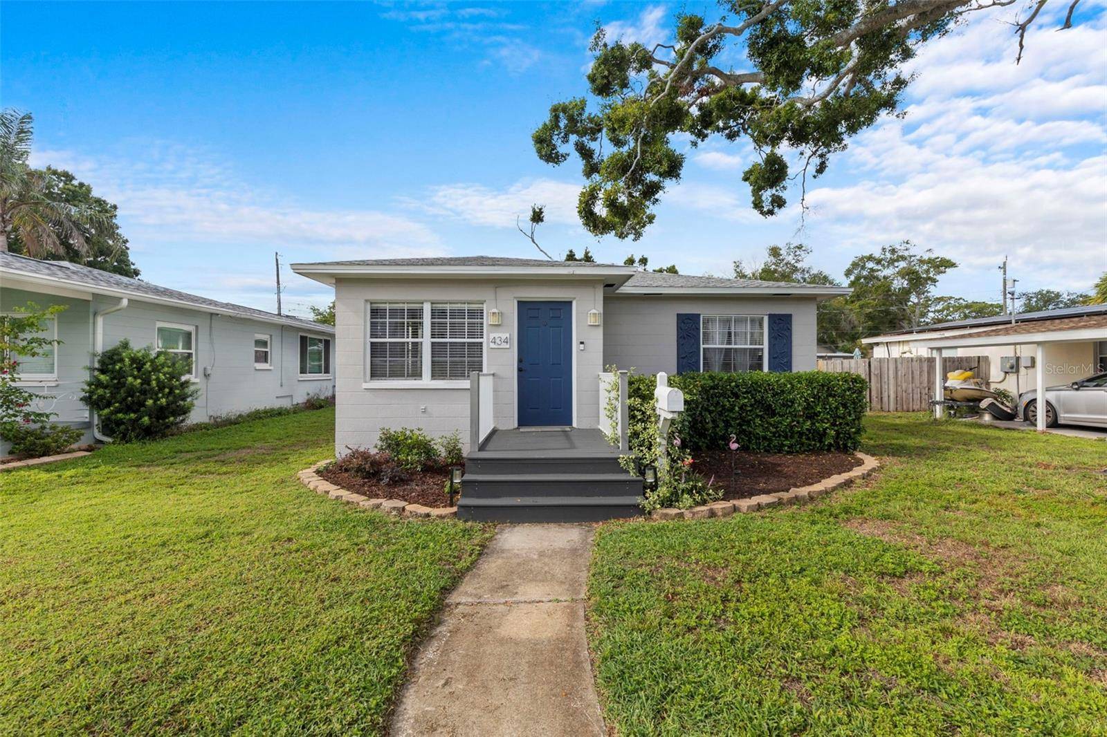 St Petersburg, FL 33703,434 40TH AVE N