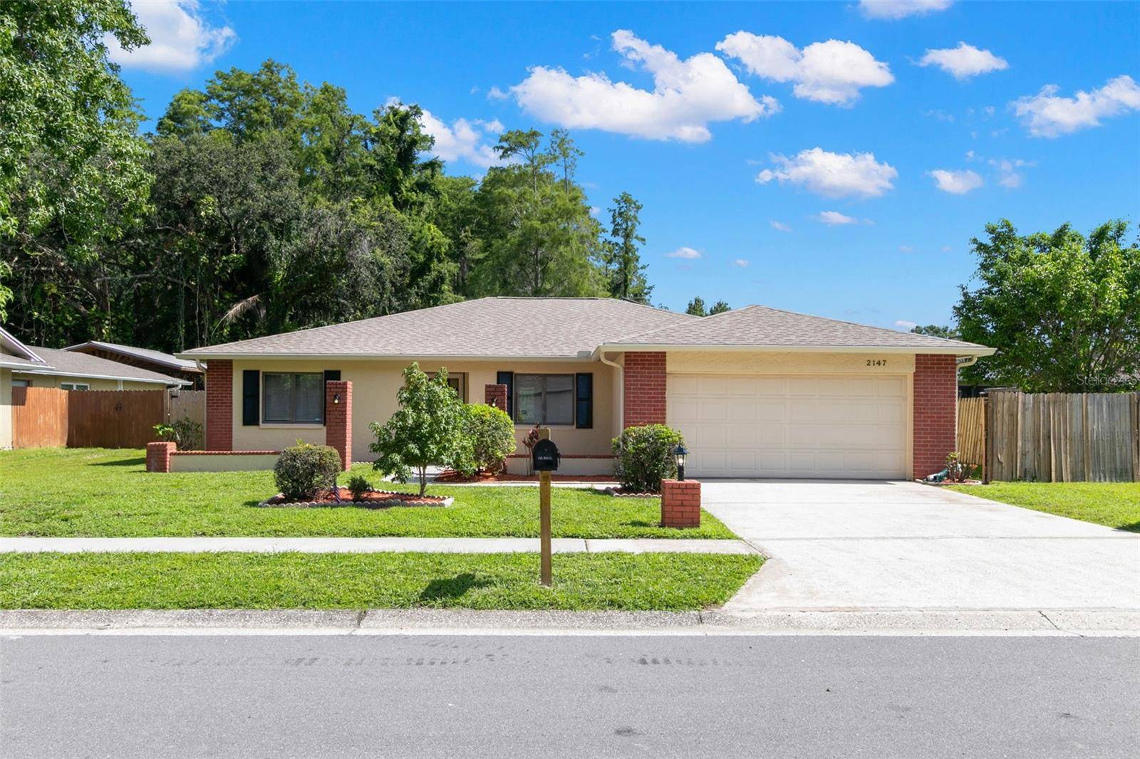 Palm Harbor, FL 34683,2147 COLONIAL BLVD W