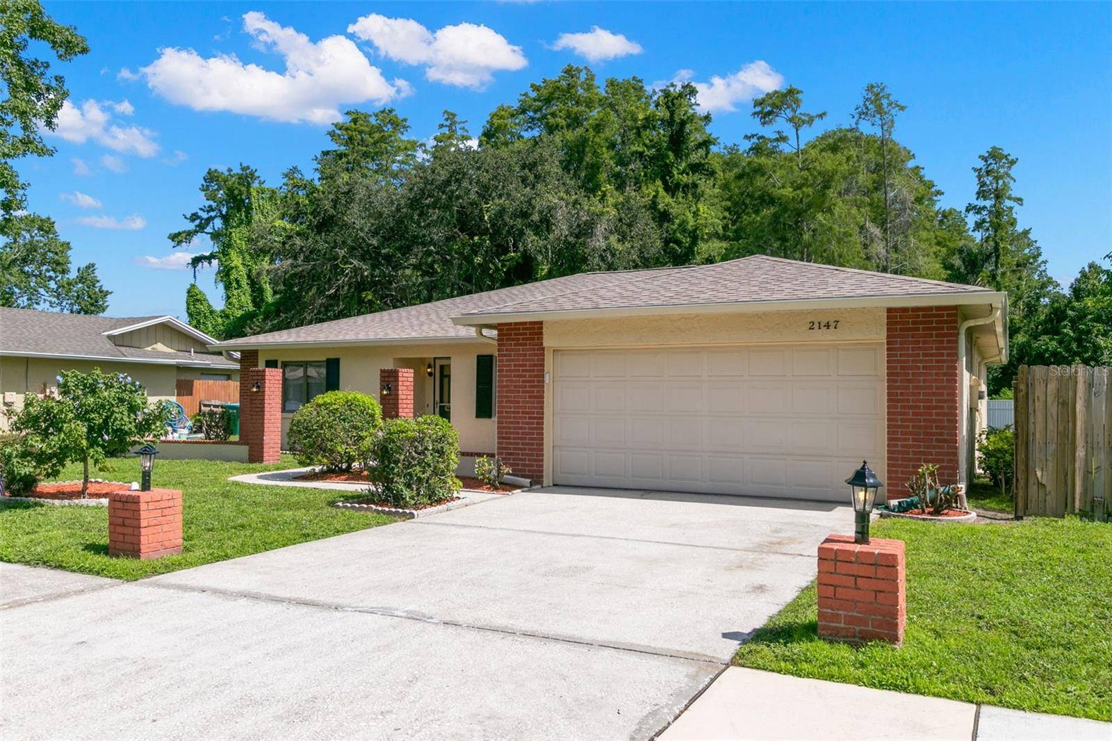 Palm Harbor, FL 34683,2147 COLONIAL BLVD W