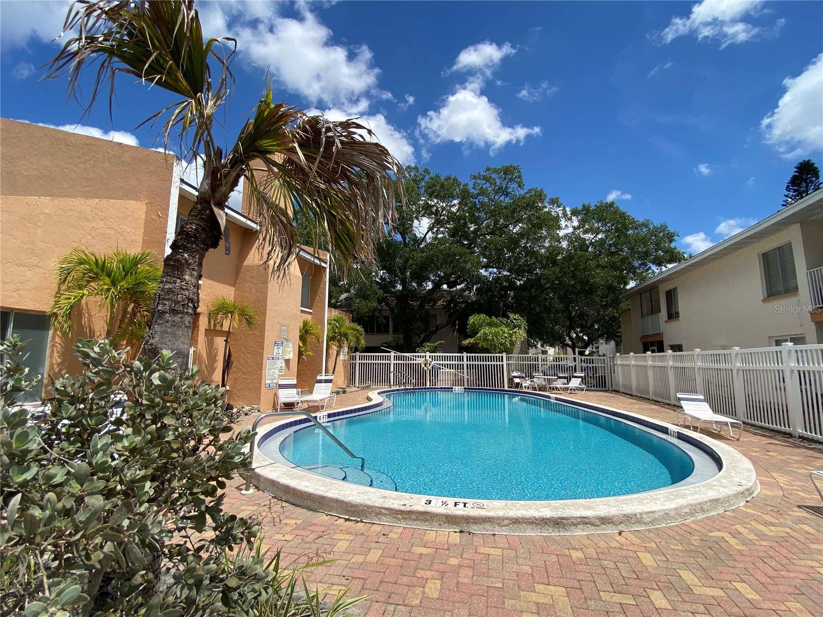 St Petersburg, FL 33702,783 99TH AVE N #104