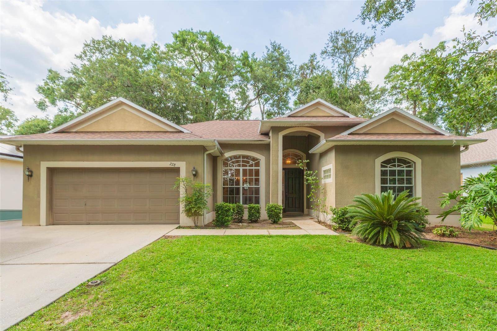 Brandon, FL 33510,228 TAYLOR BAY LN