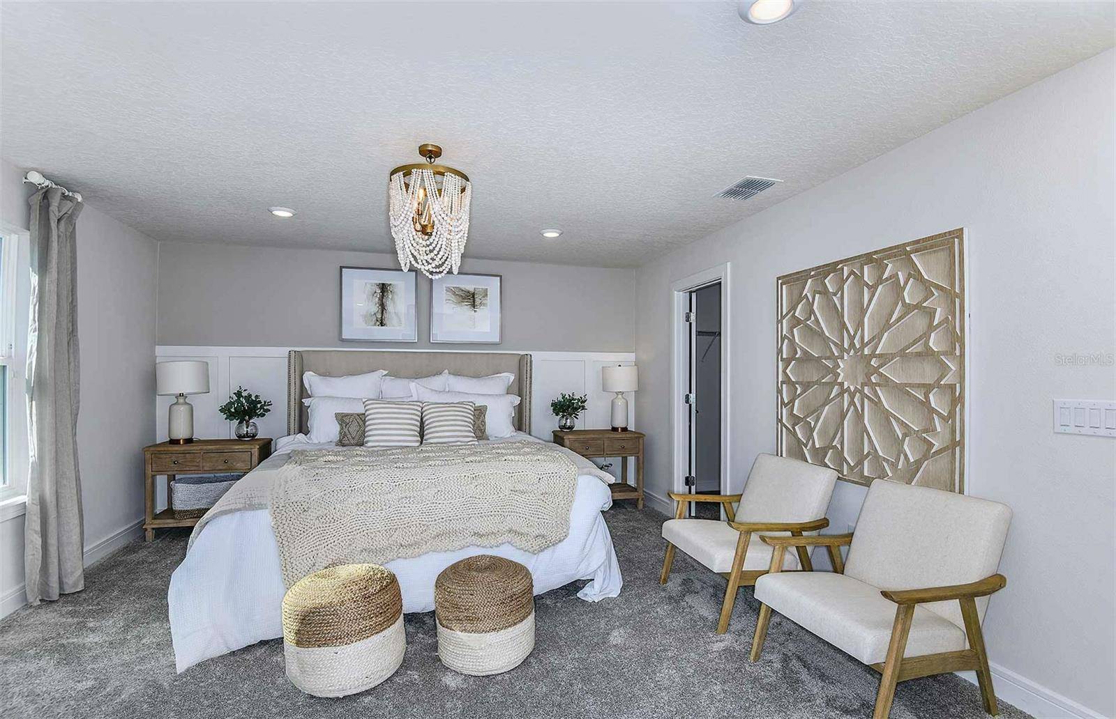 Zephyrhills, FL 33540,1215 MUMFORD CT
