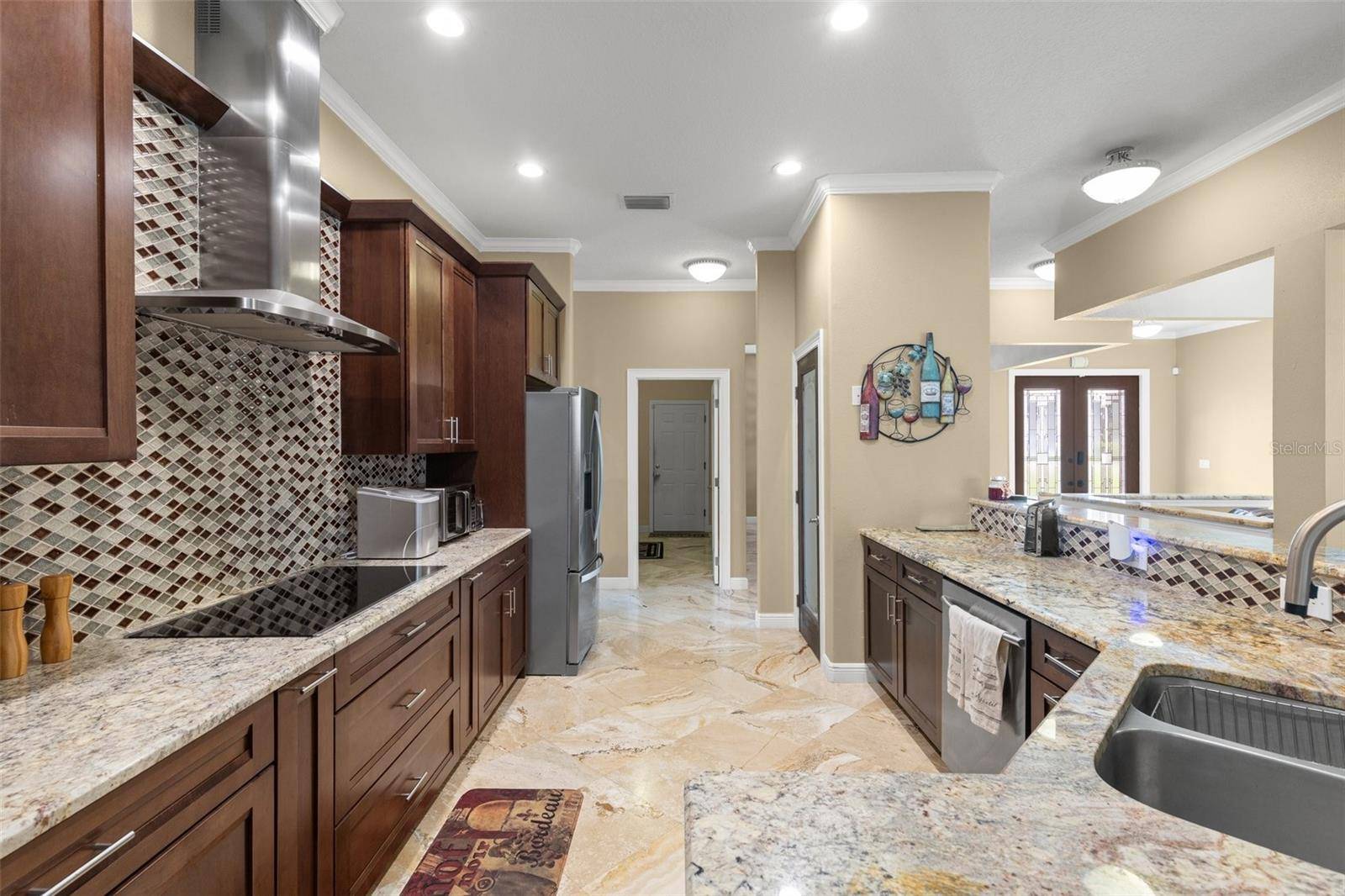 Seffner, FL 33584,417 VINE KEEPER CT