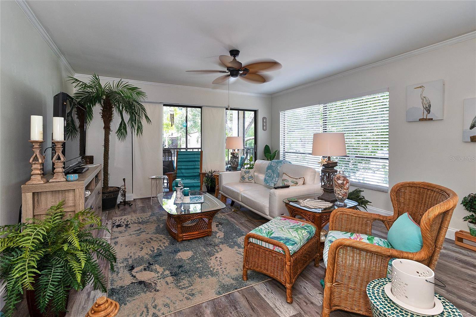 Largo, FL 33771,700 STARKEY RD #1124