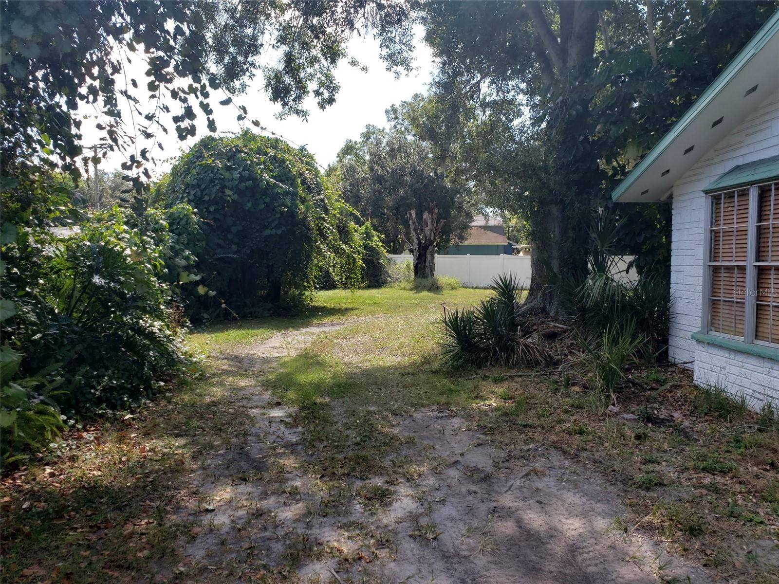 Oldsmar, FL 34677,508 DARTMOUTH AVE E