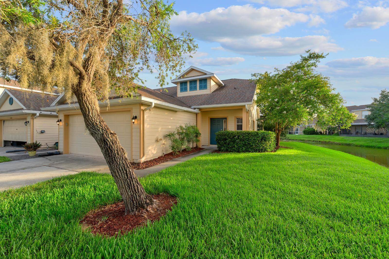 Tampa, FL 33647,20318 OAK KEY CT