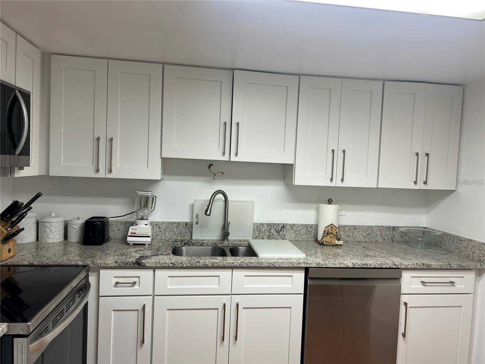Tampa, FL 33615,7518 DOLONITA DR #7518