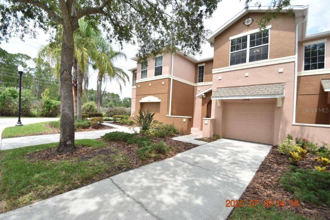 Wesley Chapel, FL 33544,2954 BIRCHCREEK DR