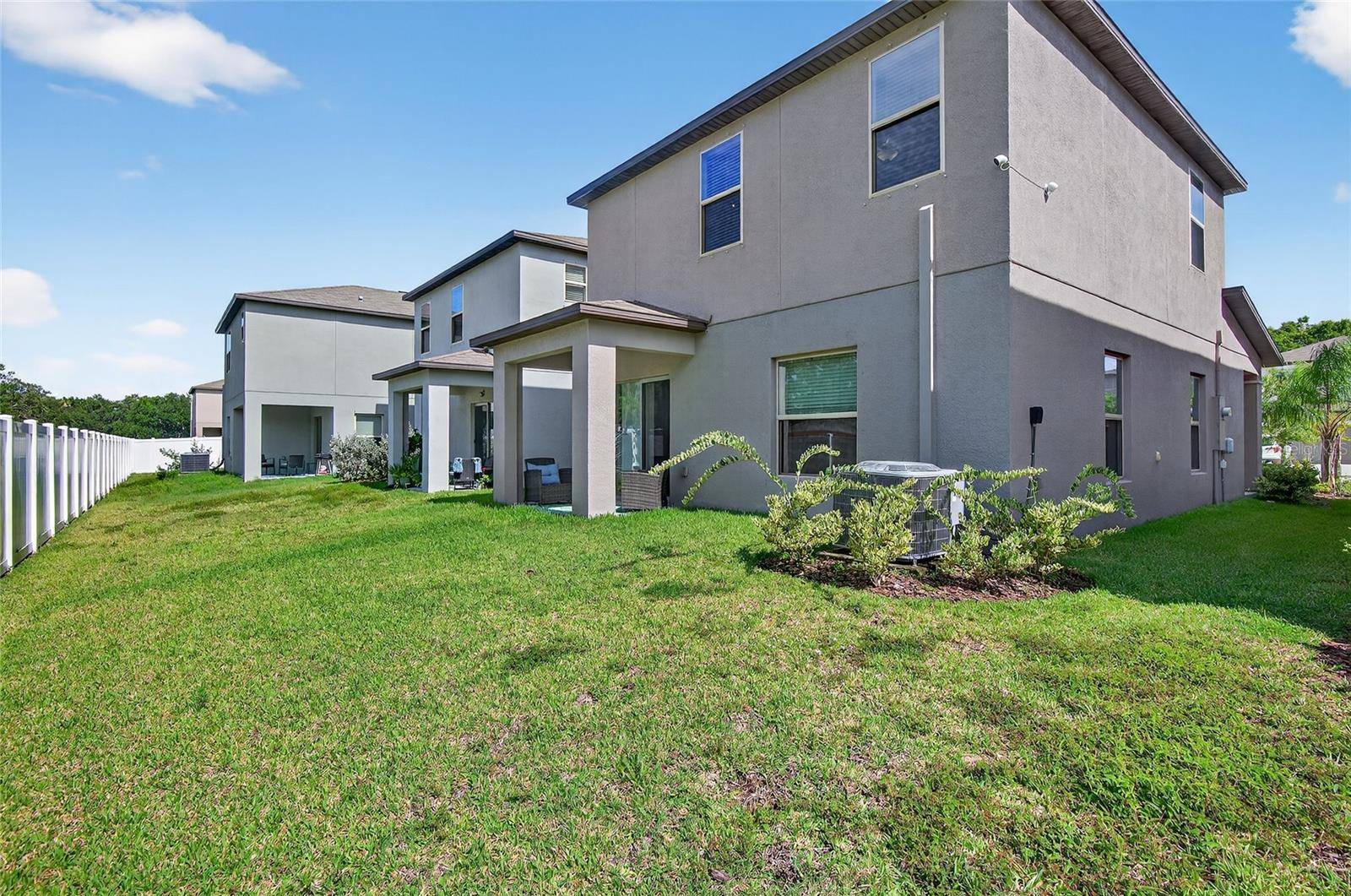 Tampa, FL 33619,7225 SPRING SNOWFLAKE AVE