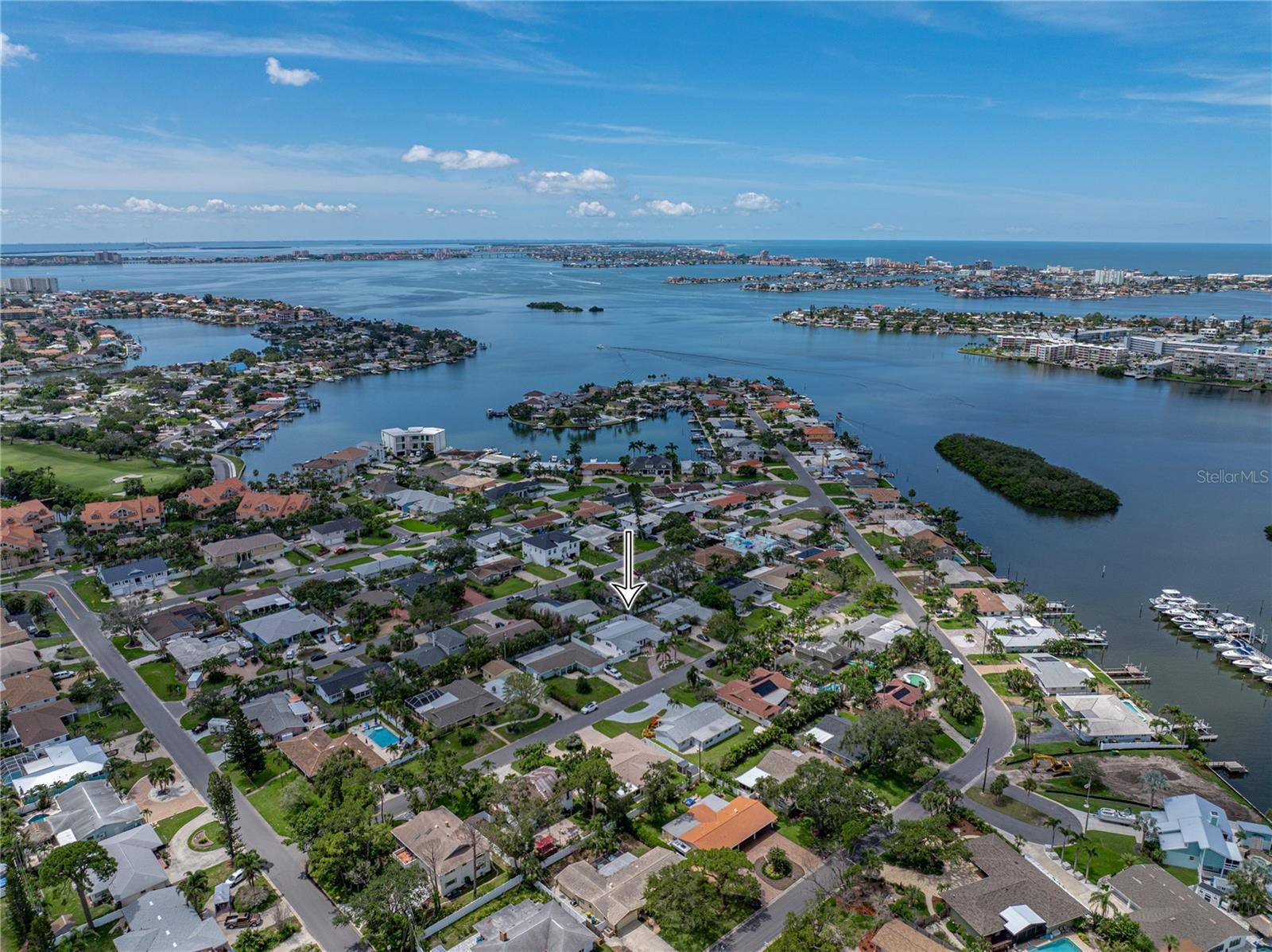 St Petersburg, FL 33707,6709 CARDINAL DR S