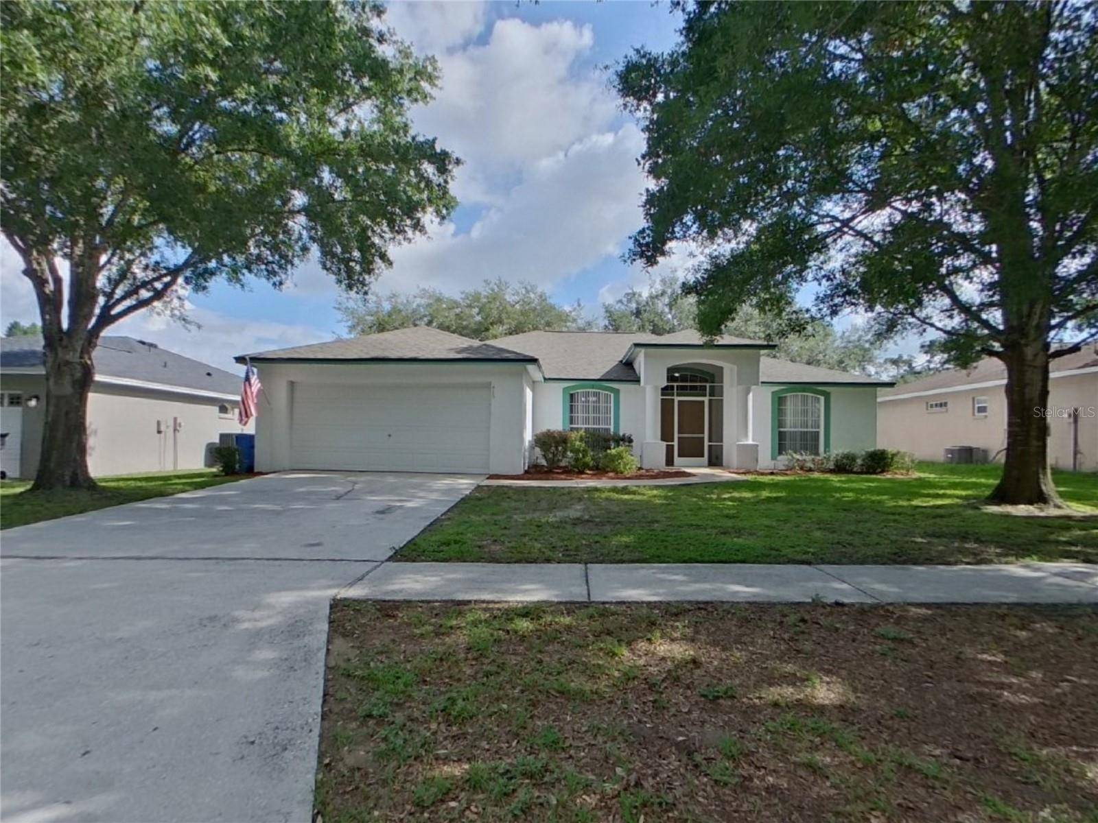 Brandon, FL 33510,415 CARRIAGE CROSSING CIR