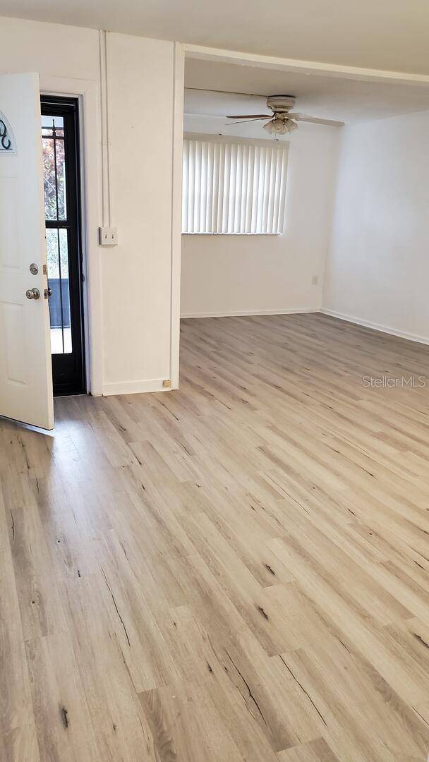 Largo, FL 33774,13364 HELM ST