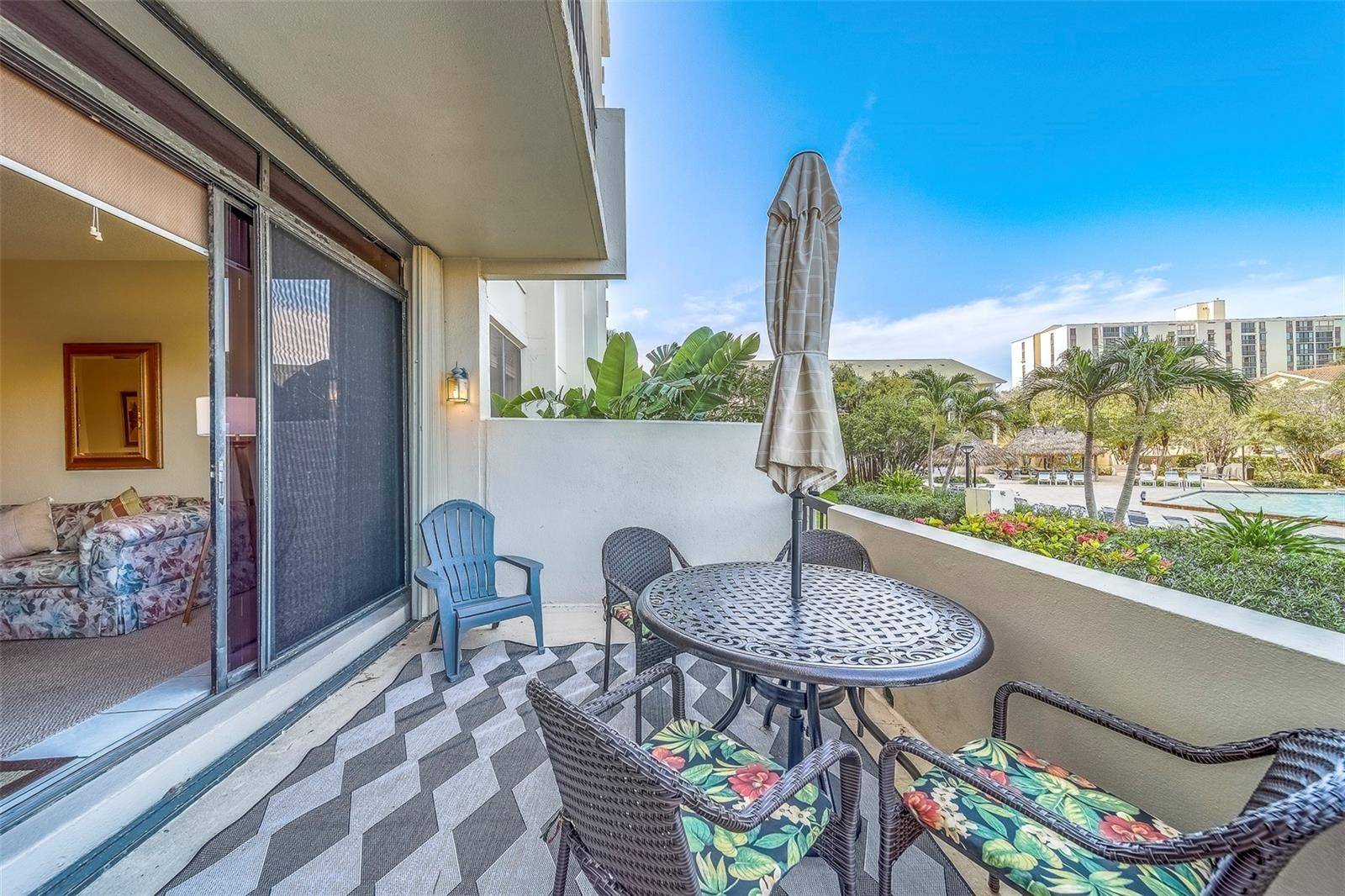 Clearwater Beach, FL 33767,400 ISLAND WAY #104