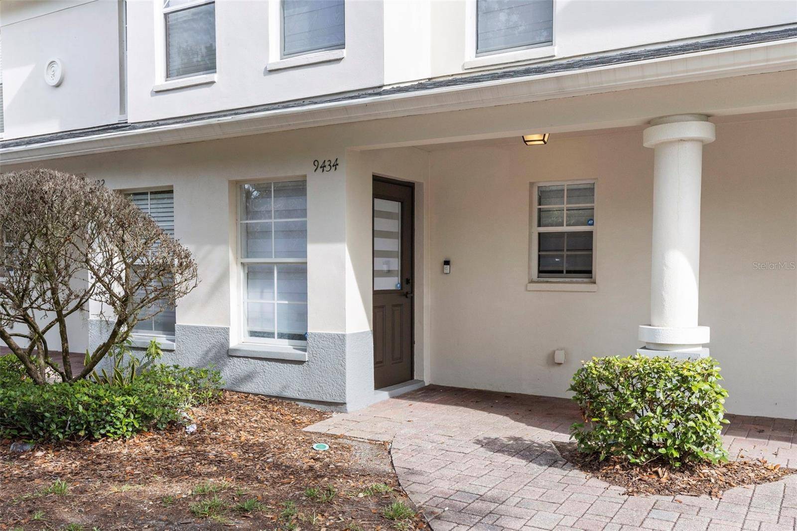 Tampa, FL 33635,9434 CHARLESBERG DR