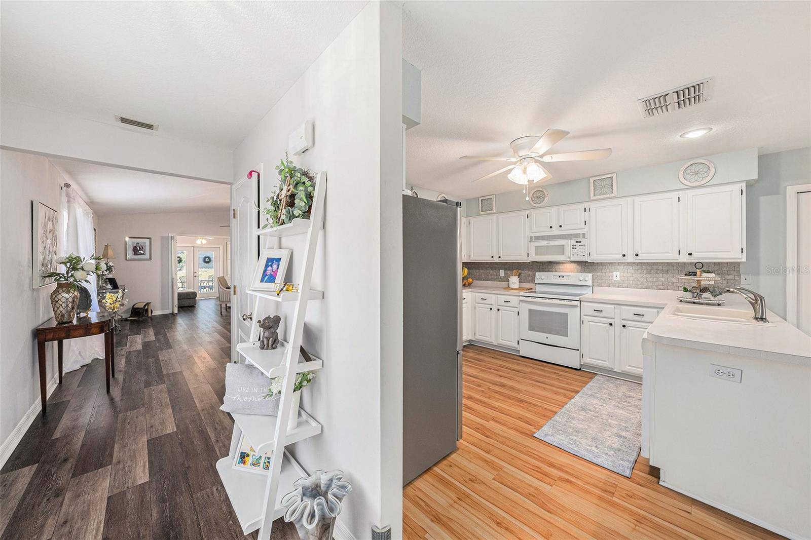 Zephyrhills, FL 33542,37443 BLUEBERRY CT