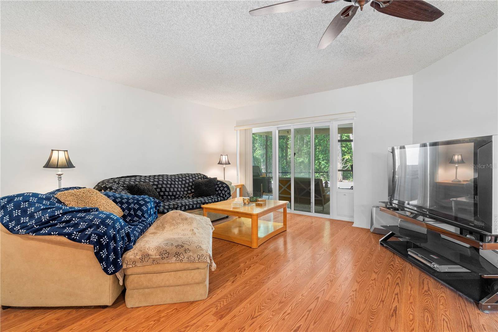 Tampa, FL 33624,16118 OAKMANOR DR