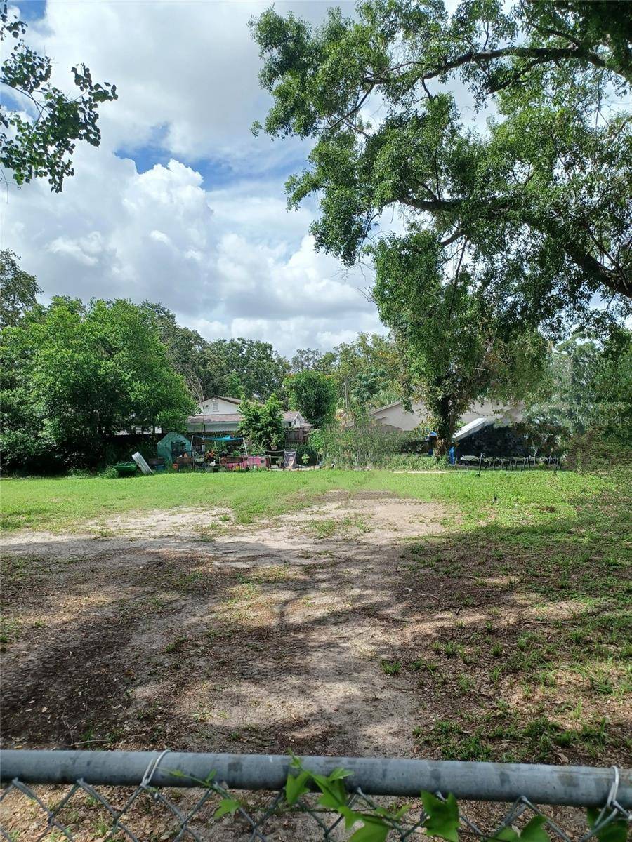 Tampa, FL 33604,1802 E FAIRBANKS ST