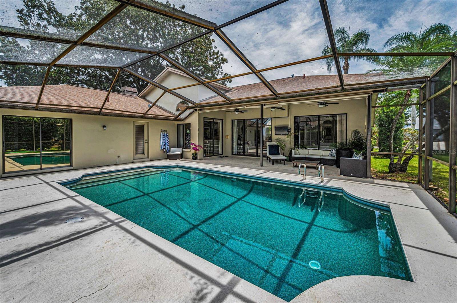 Clearwater, FL 33761,3368 E LAKE SHORE LN