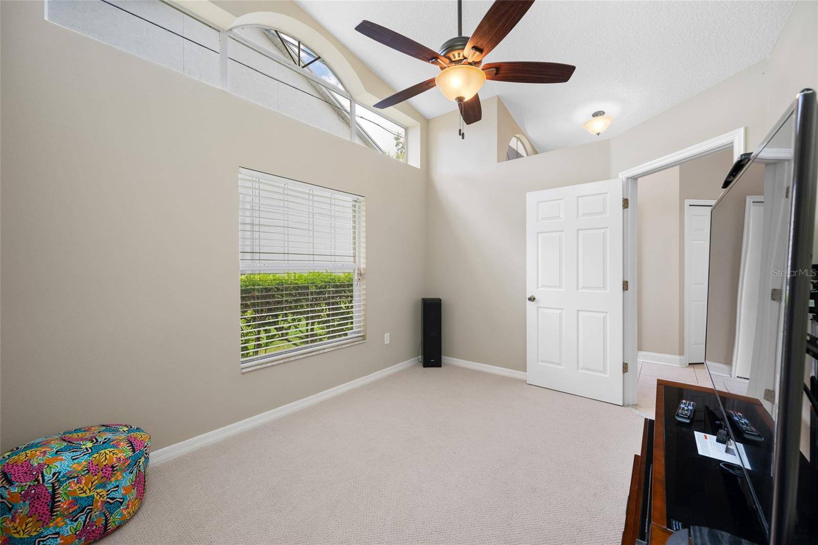 Clearwater, FL 33761,3005 PEPPERWOOD LN W