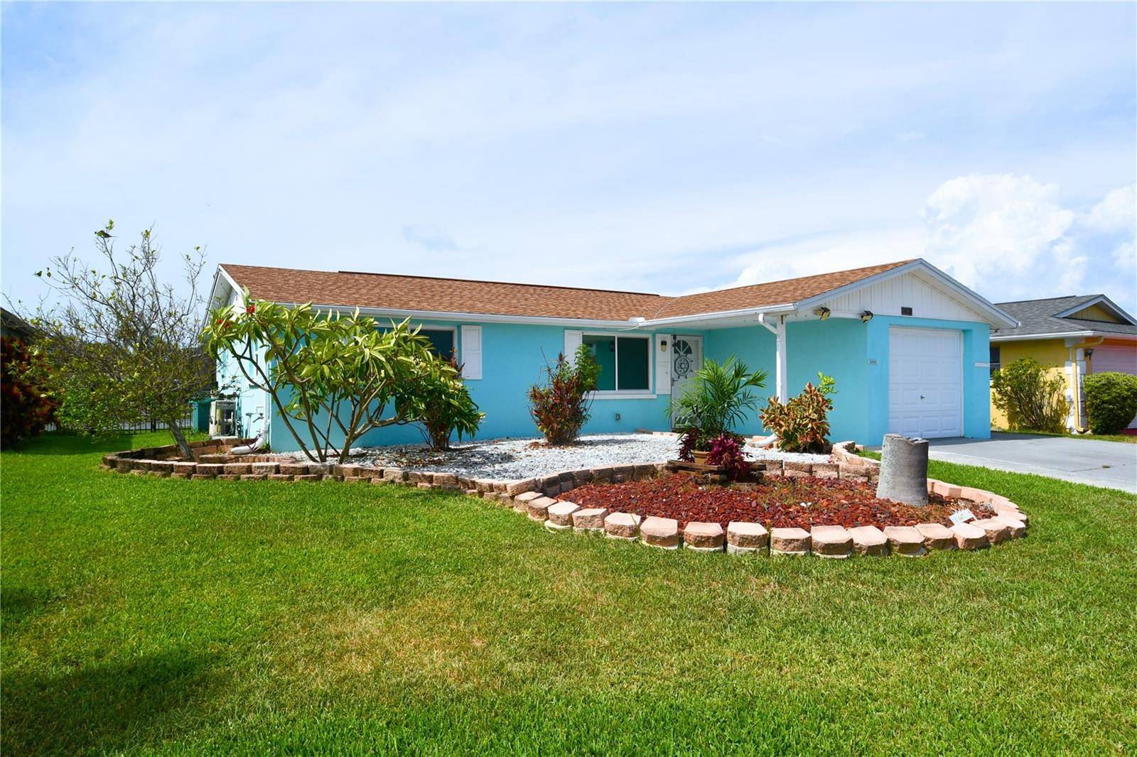 Holiday, FL 34691,3839 STAR ISLAND DR