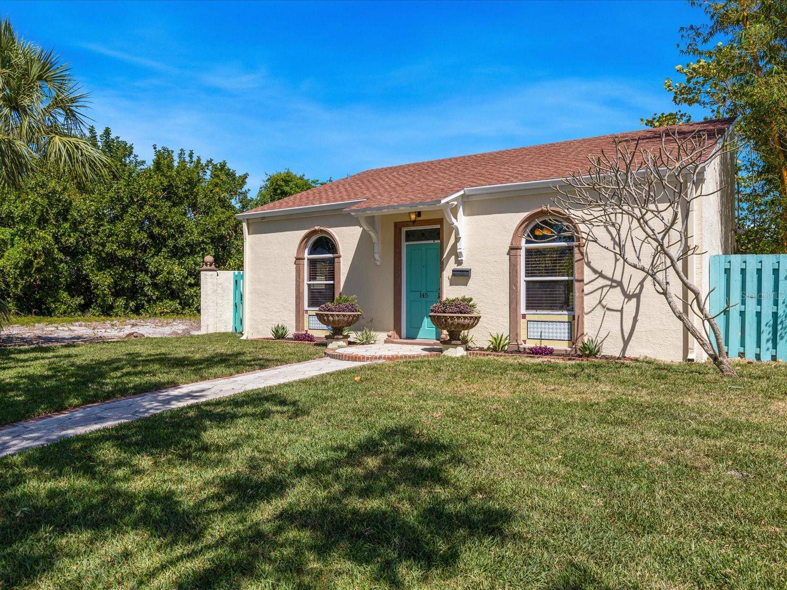 St Petersburg, FL 33705,145 18TH AVE SE