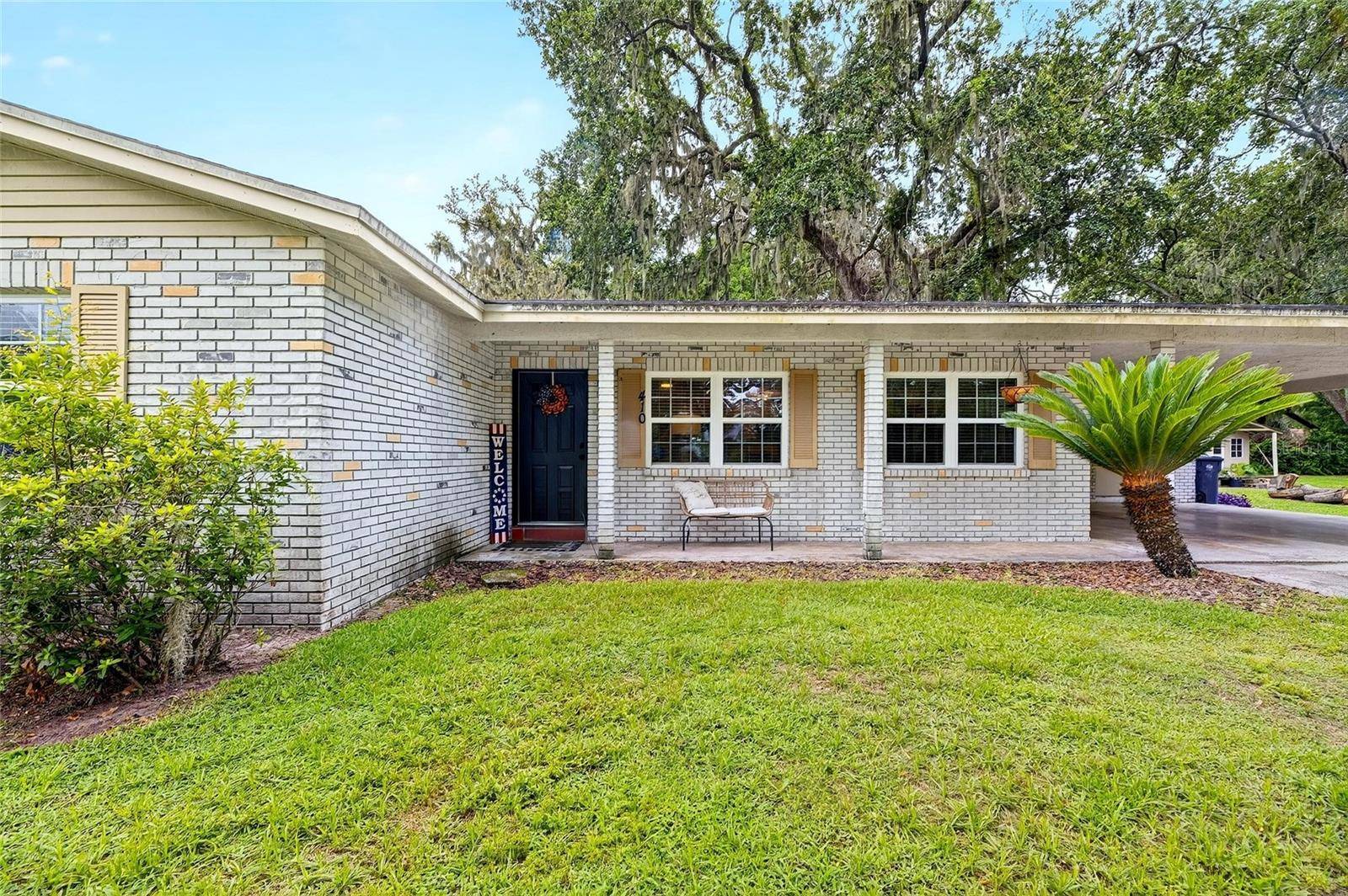 Valrico, FL 33594,410 OLD MULRENNAN RD