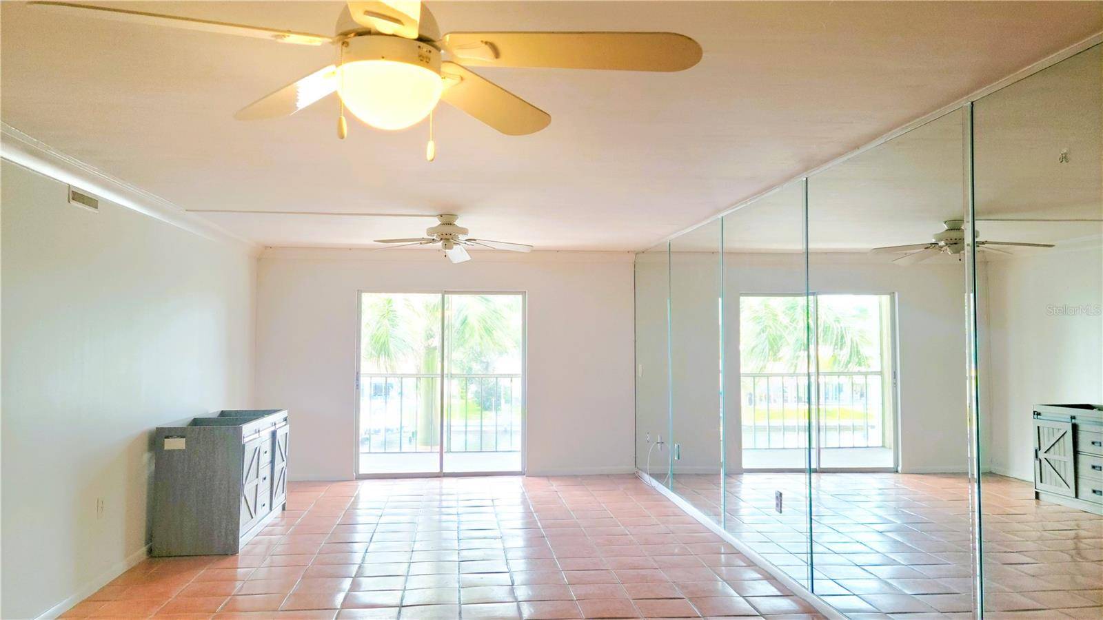 St Petersburg, FL 33711,4900 38TH WAY S #302
