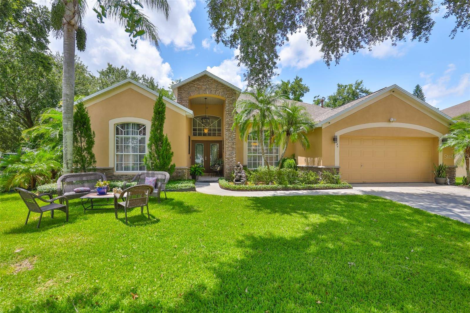Valrico, FL 33594,834 INNERGARY PL