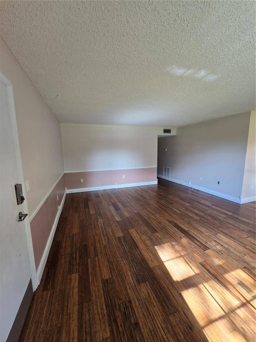 Belleair, FL 33756,1701 BELLEAIR FOREST DR #B