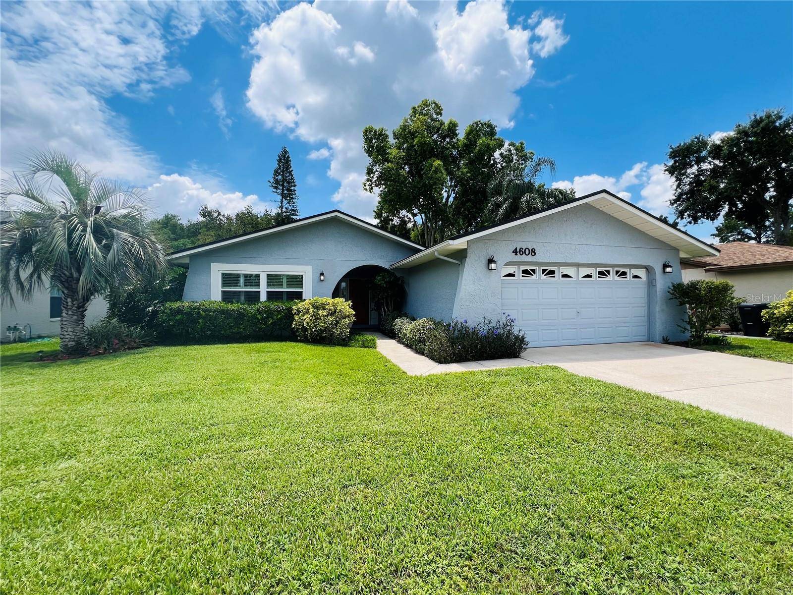 Tampa, FL 33624,4608 RIDGE POINT DR