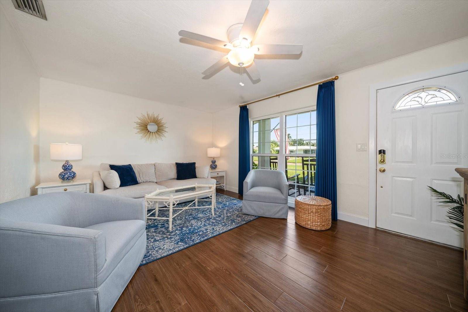 St Petersburg, FL 33703,652 42ND AVE NE
