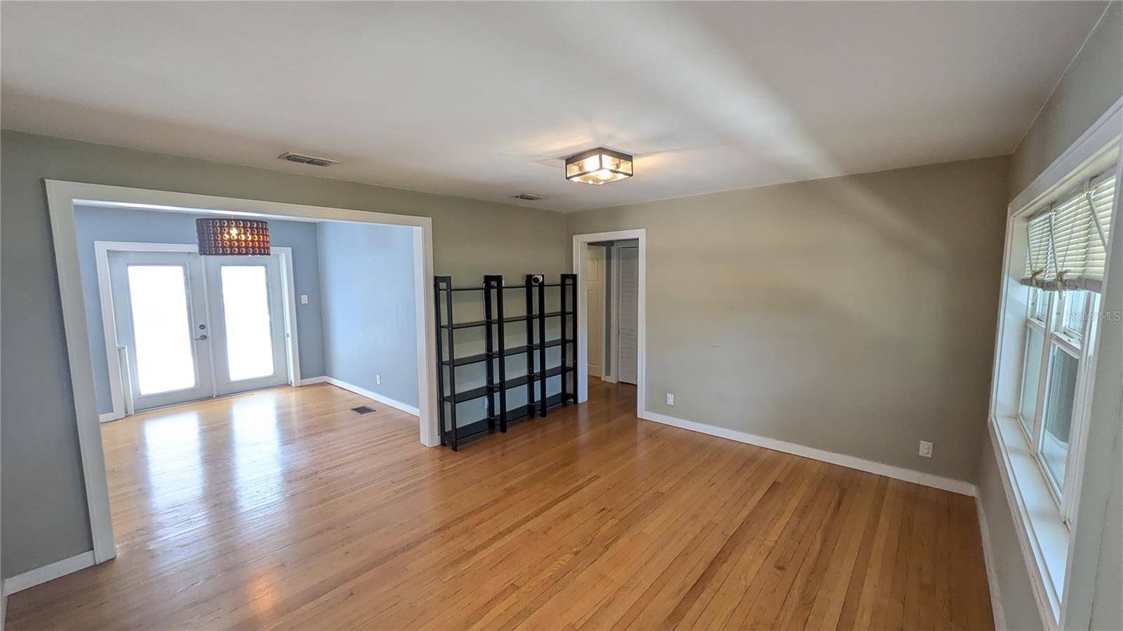 St Petersburg, FL 33705,1200 ALHAMBRA WAY S