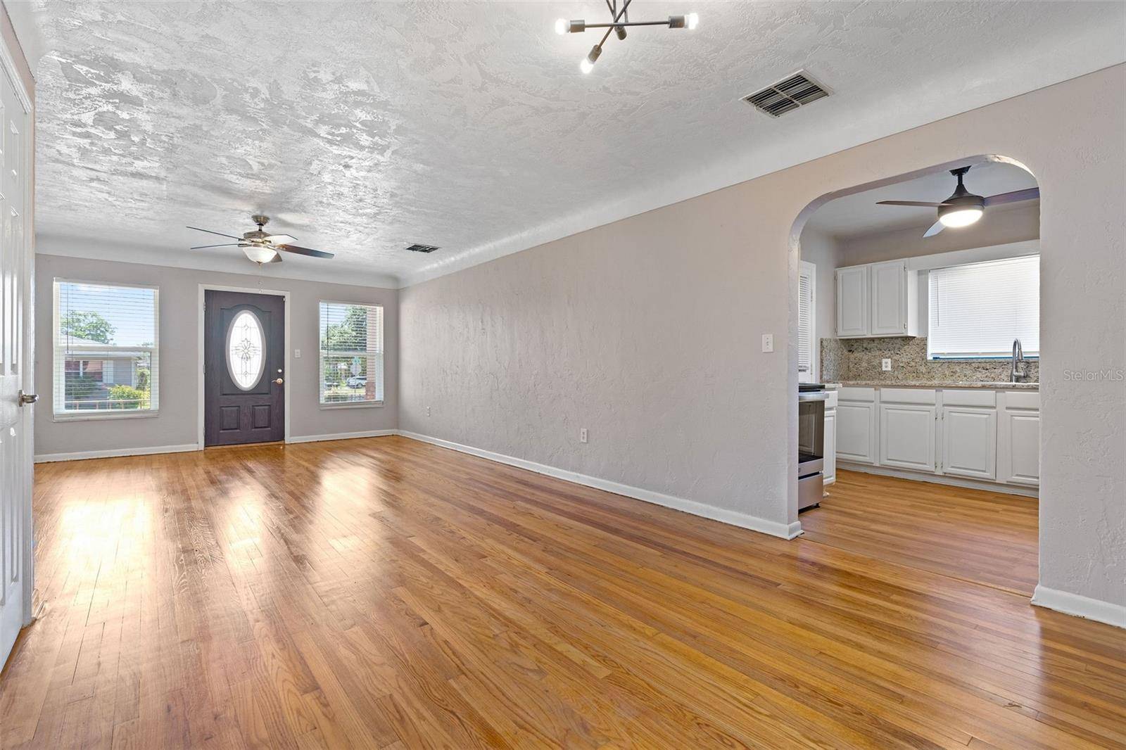 St Petersburg, FL 33711,2327 42ND ST S