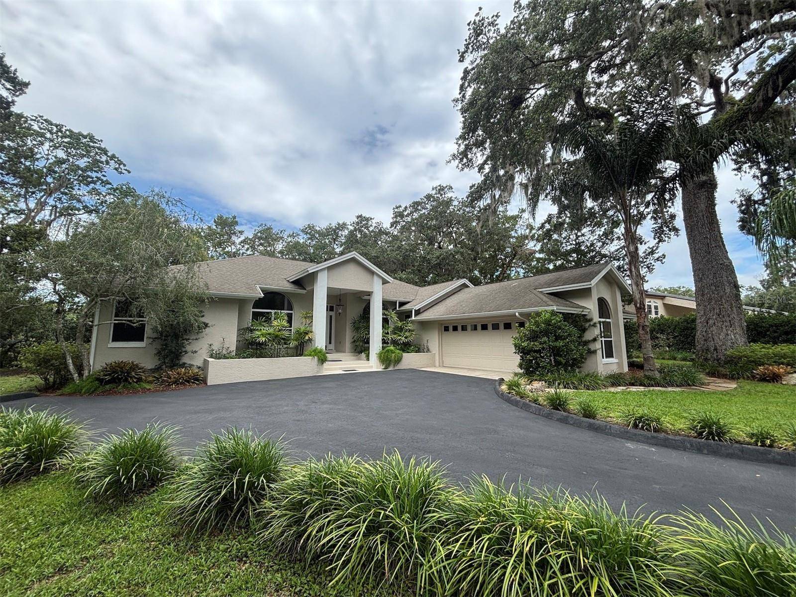 Crystal River, FL 34428,750 NW SNUG HARBOR RD