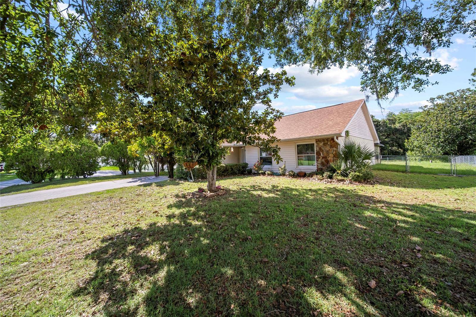 Tampa, FL 33625,7209 WOODBROOK DR
