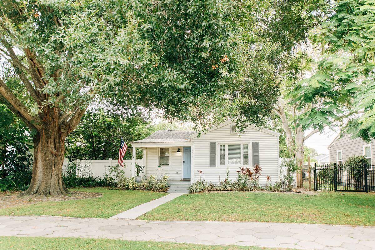 St Petersburg, FL 33713,4453 2ND AVE N