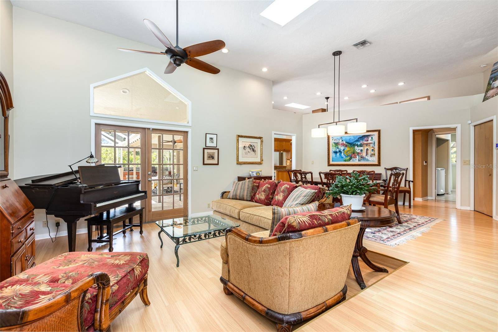 Sarasota, FL 34232,4424 FRIAR TUCK LN