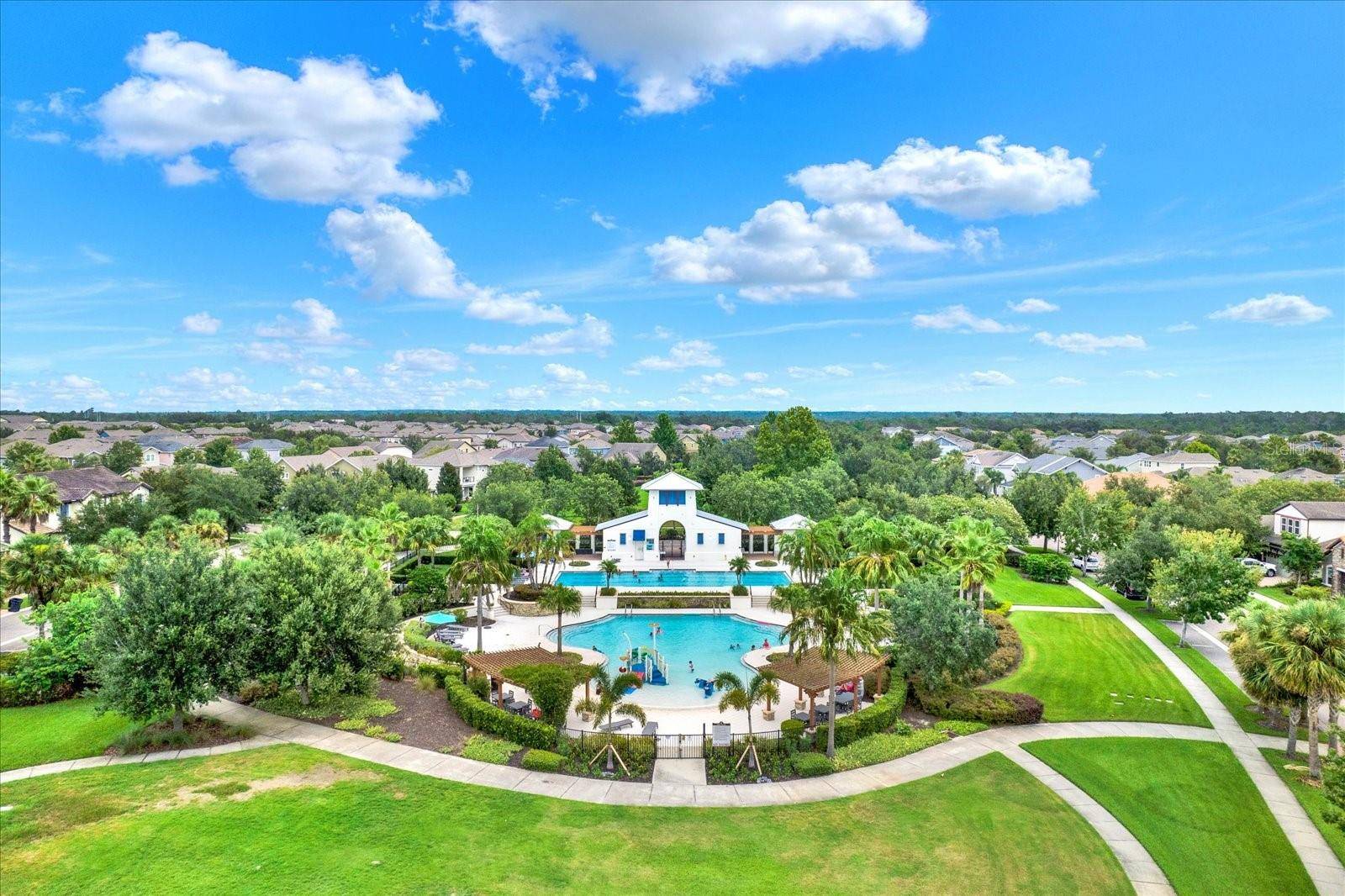 Lithia, FL 33547,5913 CHERT HILL LN