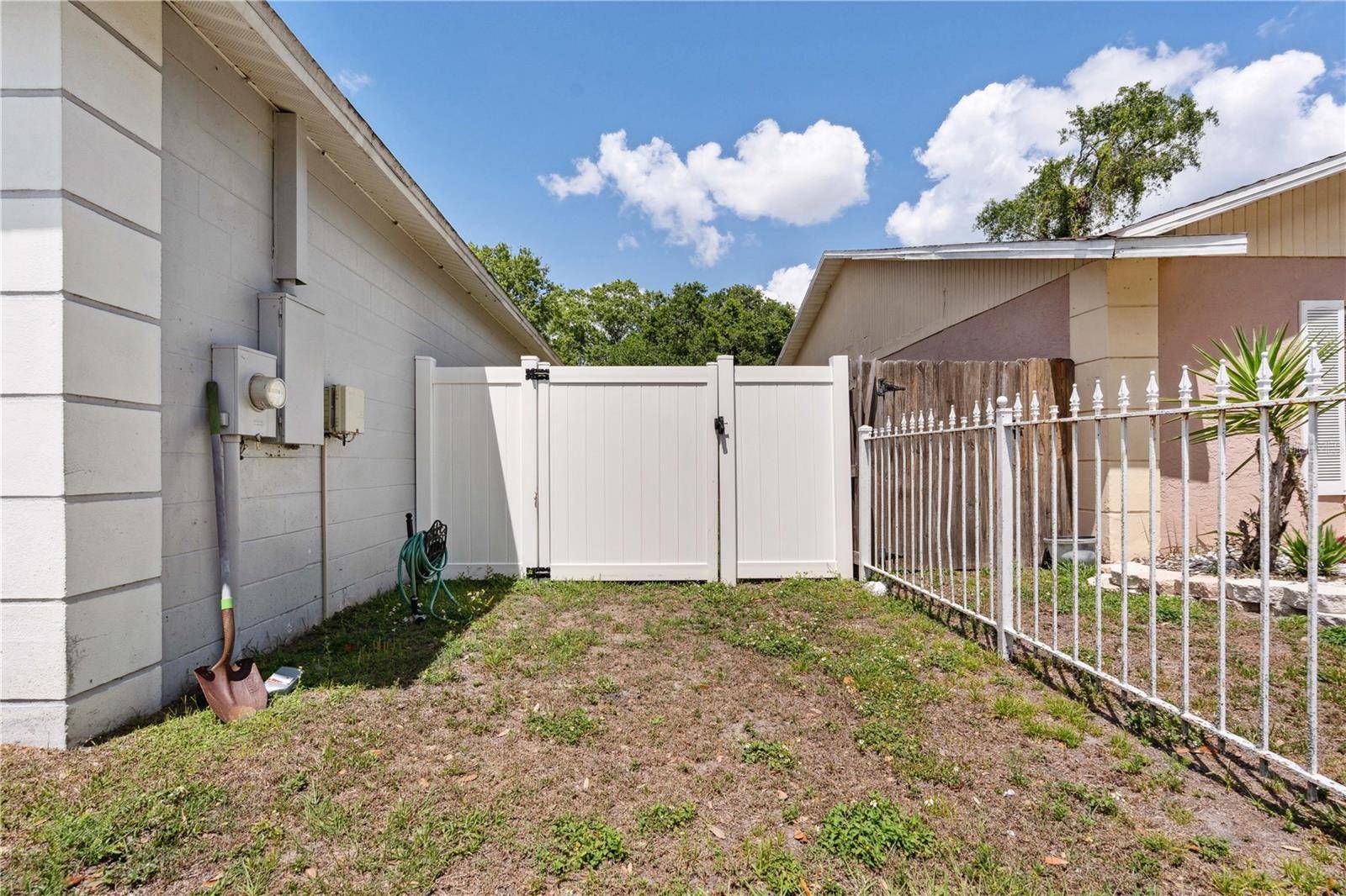 Tampa, FL 33617,4816 E 99TH AVE