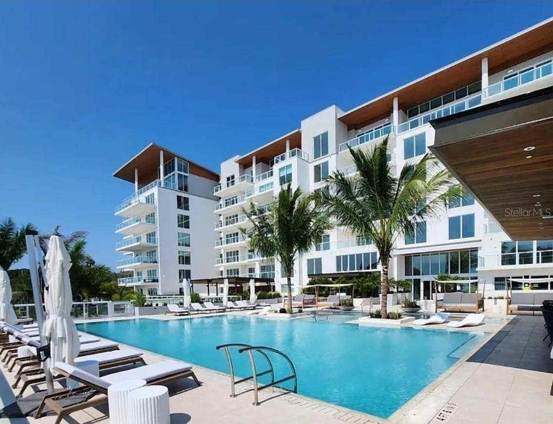 Clearwater, FL 33755,1020 SUNSET POINT RD #505