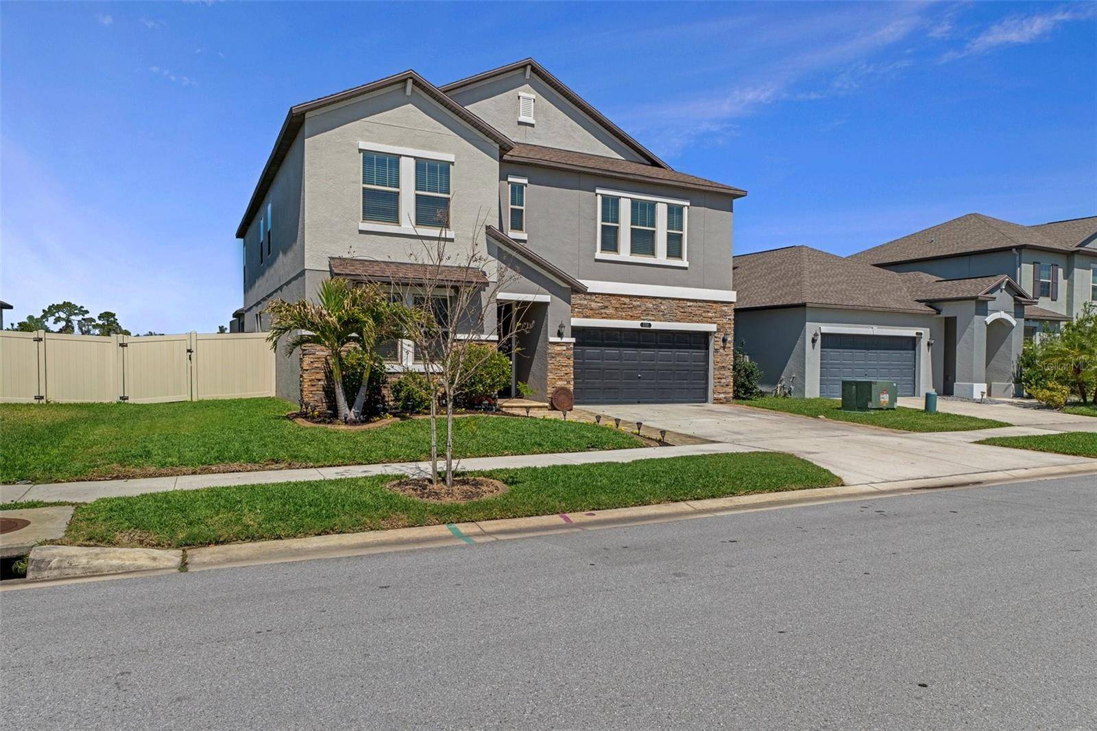 Land O Lakes, FL 34637,8780 FLOURISH DR