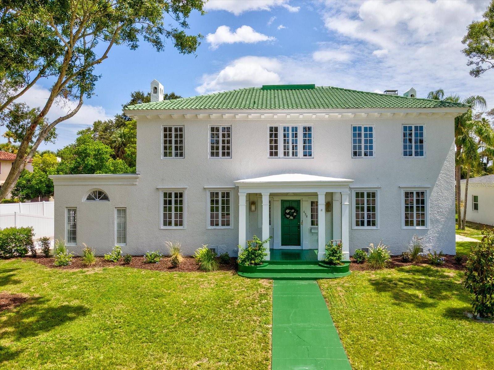 Belleair, FL 33756,456 GARDENIA ST