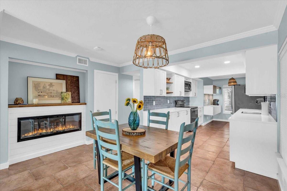 St Petersburg, FL 33711,7300 SUNSHINE SKYWAY LN S #107