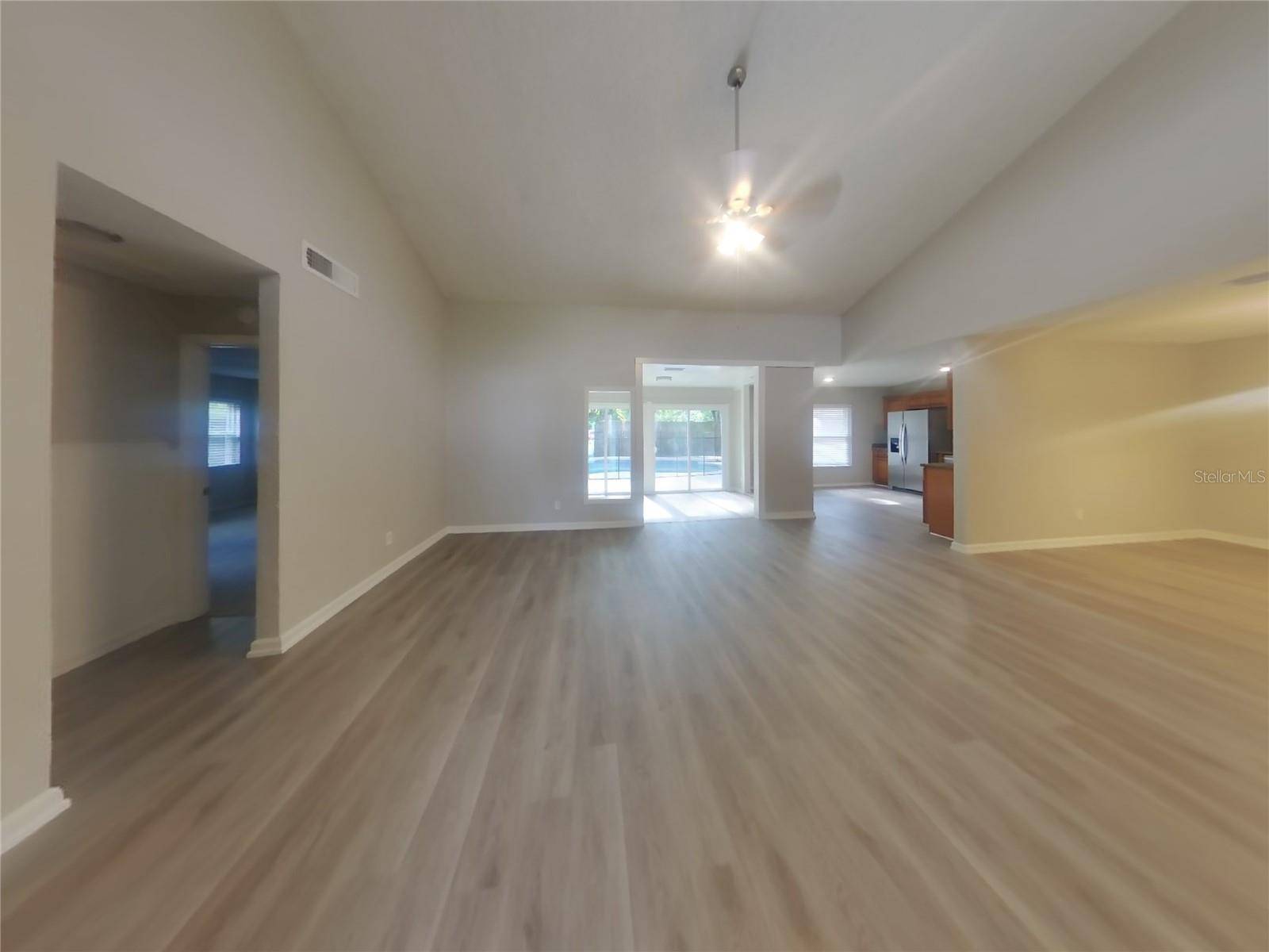 Valrico, FL 33594,1605 LONG POND DR